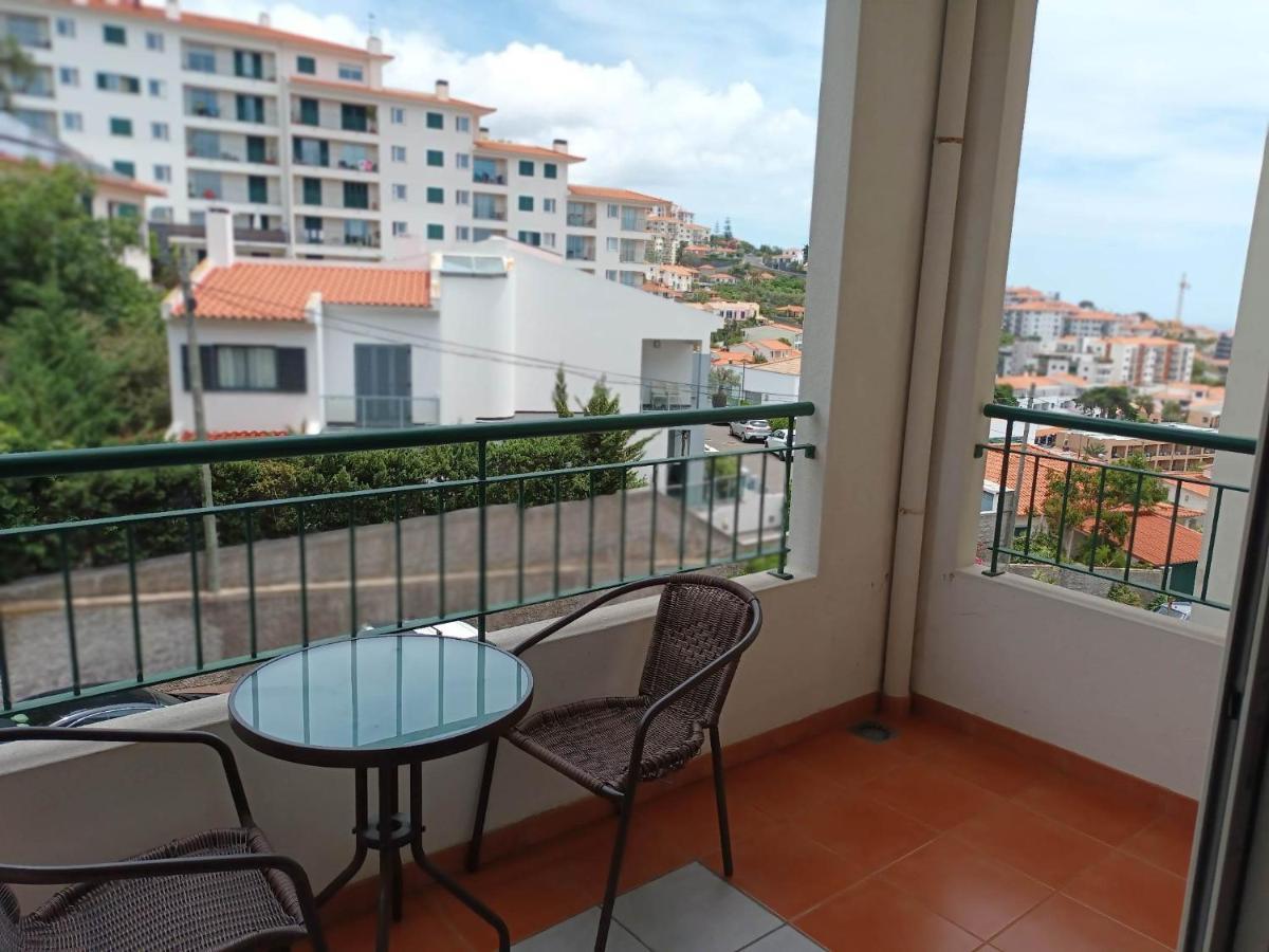 Appartement Sunrise Garajau Apart à Santa Cruz  Extérieur photo