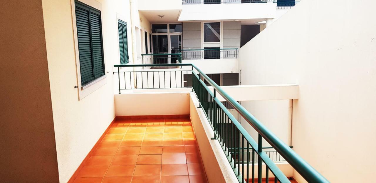 Appartement Sunrise Garajau Apart à Santa Cruz  Extérieur photo